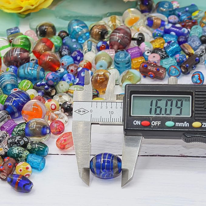 Fun-Weevz Assorted Glass Beads for Jewelry Making Adults, Bulk Glass Beads for Crafts, Lampwork Murano Bead Mix for Bracelets and Necklaces, Crafting Beads Supplies Kit, Large & Small Beads