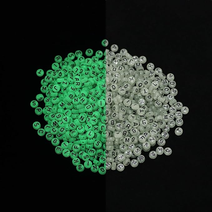 1000pcs Glow in The Dark 4x7mm Round Mixed Alphabet Number Letter Beads with Heart Shape for Jewelry Making and DIY Bracelets