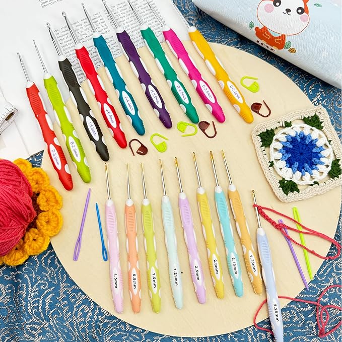 Mdoker 18 Sizes Ergonomic Crochet Hook Set with Case,0.8mm-6mm Crochet Hooks for Arthritic Hands,Crochet Needles for Beginners,Mothers Day Gift,Crochet Lovers