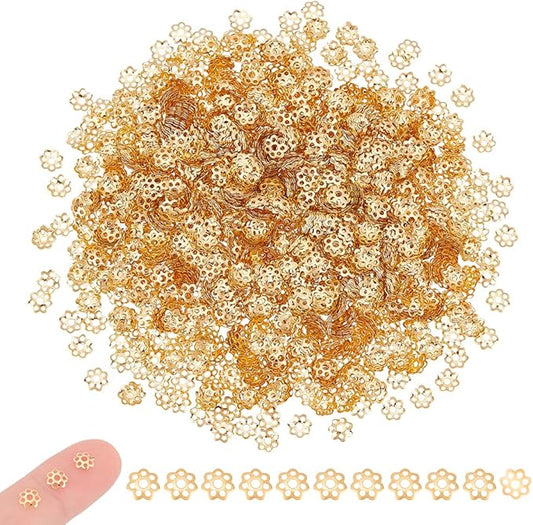 UNICRAFTALE About 2000pcs Flower Bead Caps Kits 6mm Diameter Bulk Golden Loose Spacers Petal Floral Bead End Caps for Jewelry Making Earring Bracelet Necklace DIY Crafts Hole 1mm