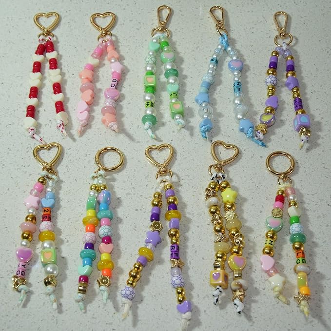 ovokuku 553Pcs DIY Beaded Keychain Making Kit, Bag Charms Craft Supplies, Great for Gifts