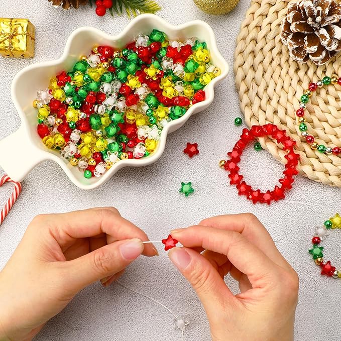 UPINS 1500Pcs Christmas Beads, Red Green Gold Silver Craft Beads Star Spacer for Xmas Holiday DIY Crafts and Necklace Bracelet Earring Supplies for Jewelry Making