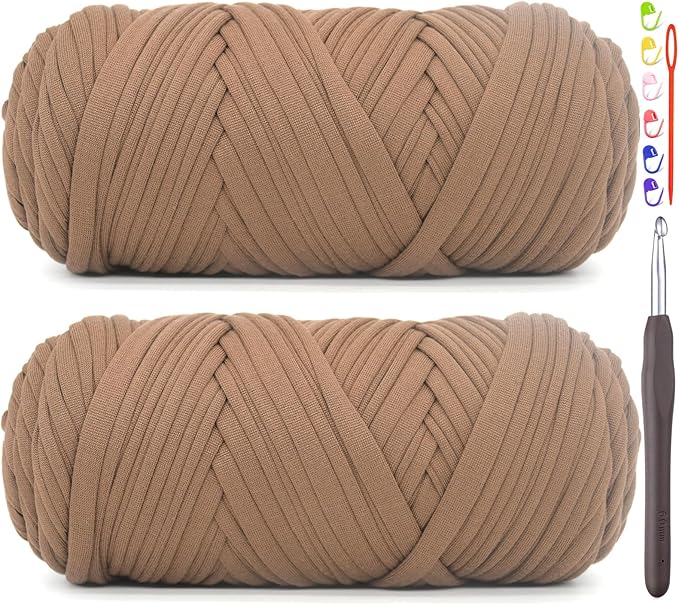 2 Pack Tshirt Yarn for Crocheting,Brown T Shirt Chunky Elastic Fabric Thick T-Shirt Crochet Yarn for Beginners Crocheting Hand Knitting Bag/Basket/Coasters/DIY Crafts/Home Decor 2 * 200G(Coffee Brown