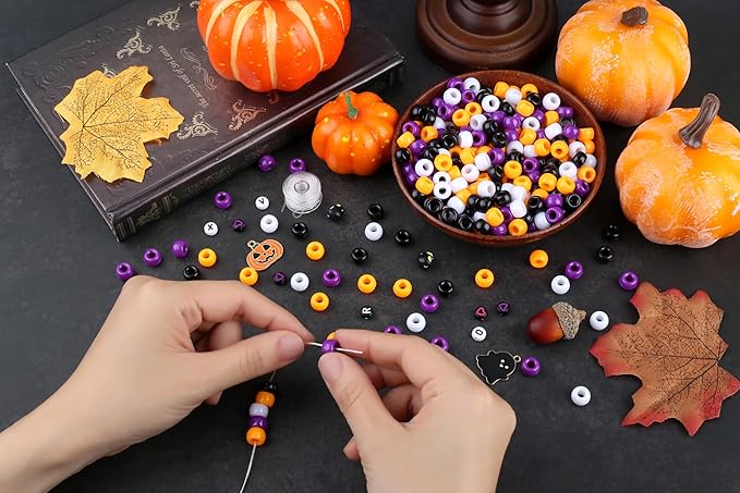 640 Pcs Halloween Bracelet Kit, Halloween Beads for Bracelets Jewelry Making Black Orange Purple White Pony Beads with Moon Charms for DIY Craft Necklace