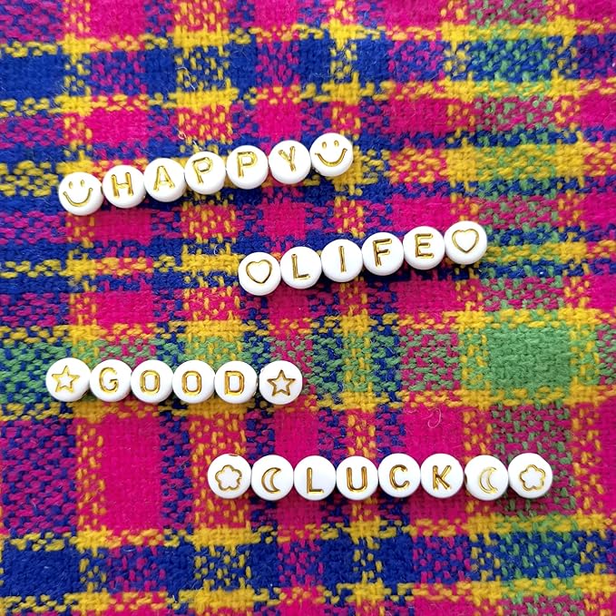 Amaney 1000pcs Gold Letter Beads 7×4mm White Round Acrylic with Alphabet for Jewelry Making Bracelets Necklaces Key Chains