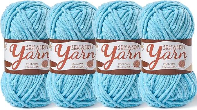 4 Pack Fluffy Velvet Yarn for Crocheting，Baby Blanket Yarn for Crocheting Soft，200g(262.4yds) Amigurumi Yarns，Plush Chenille Crochet Yarns，Puzzle Yarn for Crochet Weaving Craft(4 Azure)