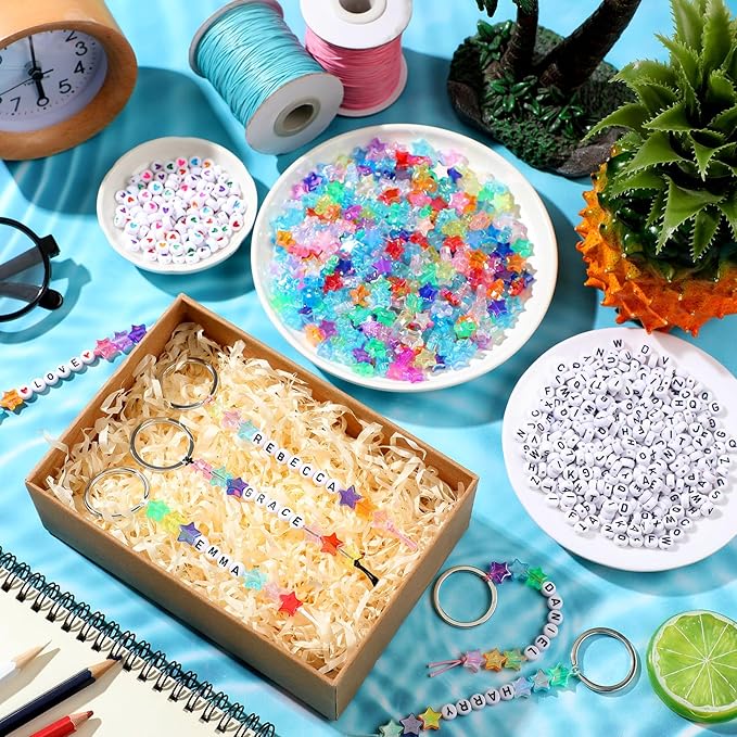 Landical 564 Pcs Star Beads Keychain Making Kit Star Key Chain DIY Craft Adjustable Letter Bead Charm Friendship Inspirational Party Favor Gift Backpack Accessories Holiday Decoration(Fresh Color)