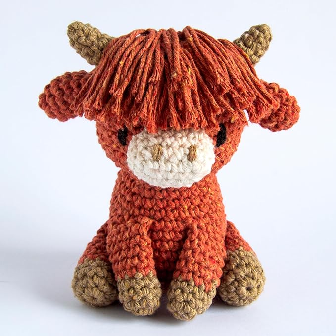 Hoooked Amigurumi Crochet Kit - Aidan the Highland Cow