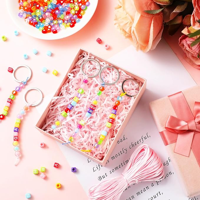 Landical 564 Pcs DIY Bead Keychain Kit Key Chain Making Craft Adjustable Letter Beads String Mama Gift Alphabet Bead Jewelry Key Ring Backpack Accessories for Party Favor(Round,Light Color)