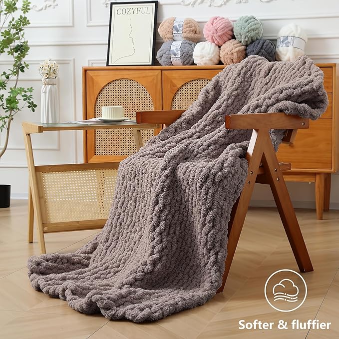 Chunky Yarn for Hand Knitting - #10 Chunky Chenille Yarn, Jumbo Big Thick Chunky Yarns for Crocheting, Super Bulky Chunky Knit Blanket Yarns, 8 Skein (25 yds 8 oz Each Skein), Sand