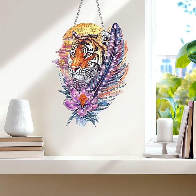Wergund DIY Tiger Diamond Art Hanging Kits, Hanging Diamond Art Animal, Acrylic Special Shaped Rhinestone, Window Hanging Pendants for Home Wall Garden Front Door Outdoor Decor Gift(Tiger)