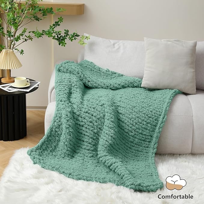 Chunky Yarn for Hand Knitting - #10 Chunky Chenille Yarn, Jumbo Big Thick Chunky Yarns for Crocheting, Super Bulky Chunky Knit Blanket Yarns, 8 Skein (25yds 8oz Each Skein), Misty Jungle Green