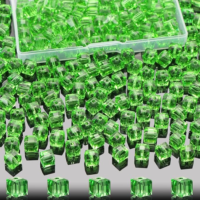 100 Pcs 8mm Cube Crystal Glass Beads for Jewelry Making, Square Crystal Beads with Box, Crystal Spacer Beads for DIY Craft Bracelets Charms Wind Chimes(Green)