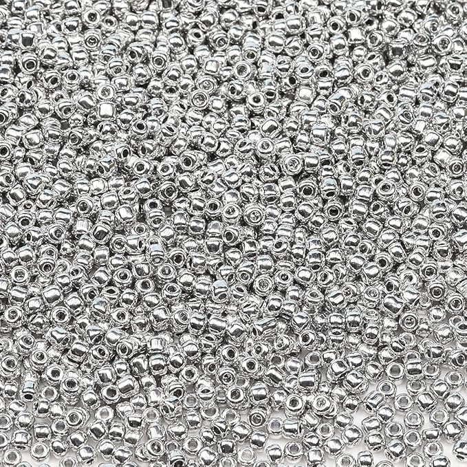 Bala&Fillic Opaque Silver Color 3mm Seed Beads About 3600pcs/100Grams in Bag, 8/0 Glass Craft Beads for Making Bracelet and Necklace (Silver)