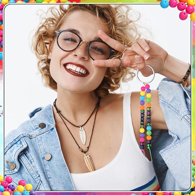 Landical 564 Pcs DIY Neon Bead Keychain Kit Key Chain Making Craft Adjustable Letter Beads String Mama Sport Gift Alphabet Jewelry Backpack Accessories Holiday Party Favor(Retro Color)