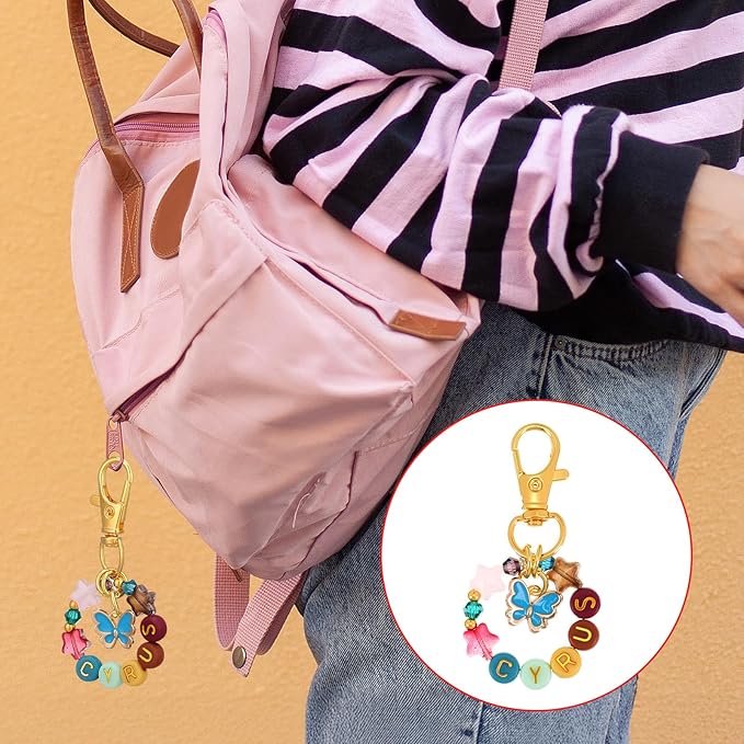Solsew 1048 Pcs Beaded Keychain Making Kit DIY Key Chain Making Bag Charm Beads Craft Adjustable Letters Beads Strings Alphabet Key Ring Women Gift for Jewelry Backpack Accessories