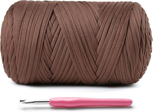 Elastic Fabric T Shirt Yarn for Crocheting，Beginner Crochet Yarns with Polyester Spandex Blend,Total 400g/114yds Soft Tshirt Yarn for Crochet Crafts/Bags/Baskets（Brown）