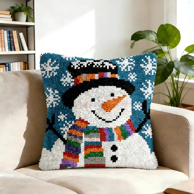 Cozykeke Snowman Latch Hook Kit,DIY Pillow Cover Cushion Craft Kits with Pre-Printed Canvas for Adults and Beginners, Suitable for Home Decor and Festival Gift 17 * 17in (BX52)
