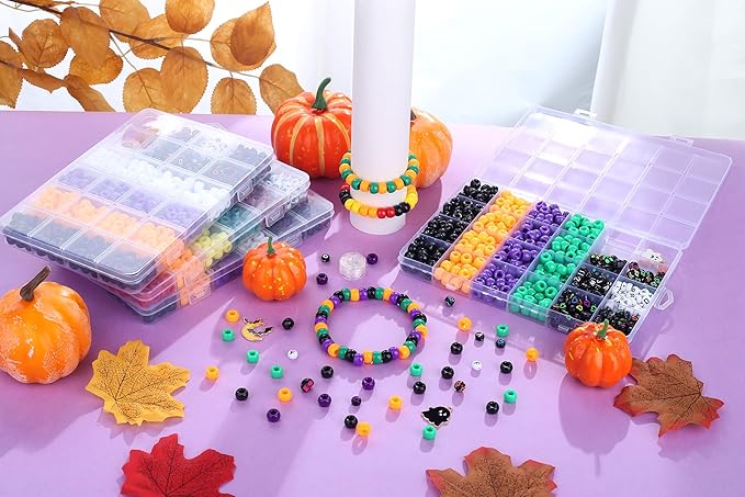 Sahoottie 640 Pcs Halloween Bracelet Kit, Halloween Beads for Bracelet Jewelry Making Kit, Orange Black Green Purple Pony Beads for DIY Craft Necklace Charm