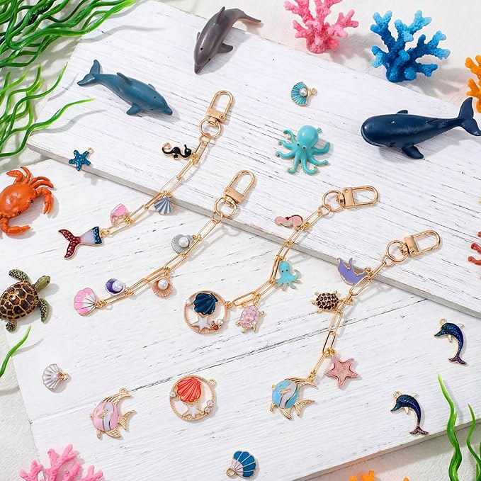 Tondiamo 266 Pieces Ocean Keychain Making Kit Seashell Summer Beach DIY Charm Jewelry Chain Making Crafts with 120 Charms 20 Keychain Clip 120 Jump Rings 25 Extender Chain Plier for Women Gift
