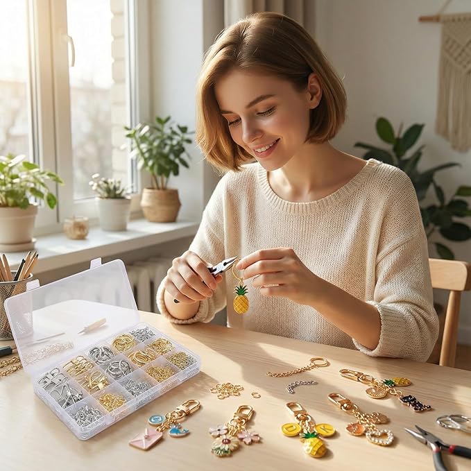 Key Chain Keychain Making Kit Accessories 540pcs Gold and Silver Bag Charm Clip Rings,Keychain Clip Clasps,Lobster Clasps, Jump Rings,Key Chains for DIY Bag Charm Making Kit Jewelry Craft Supplies
