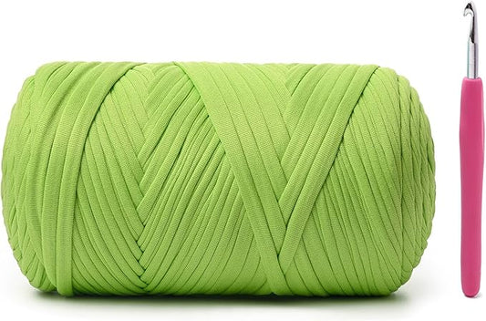 Elastic Fabric T Shirt Yarn for Crocheting，Beginner Crochet Yarns with Polyester Spandex Blend,Total 400g/114yds Soft Tshirt Yarn for Crochet Crafts/Bags/Baskets（Green Apple）