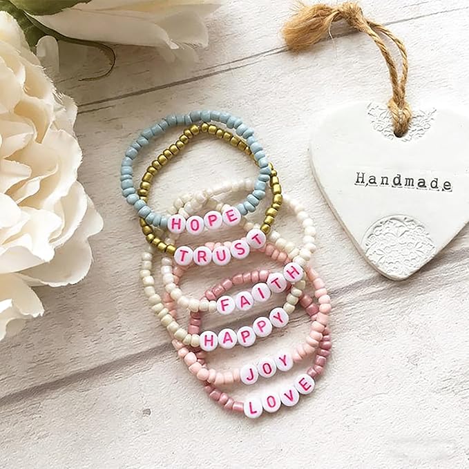 Xilitata Pink Letter Beads Alphabet Letters White Round Bead, 4x7mm 1200pcs, Pink Beads for Bracelets Friendship Bracelets Making Kit Beads with Box