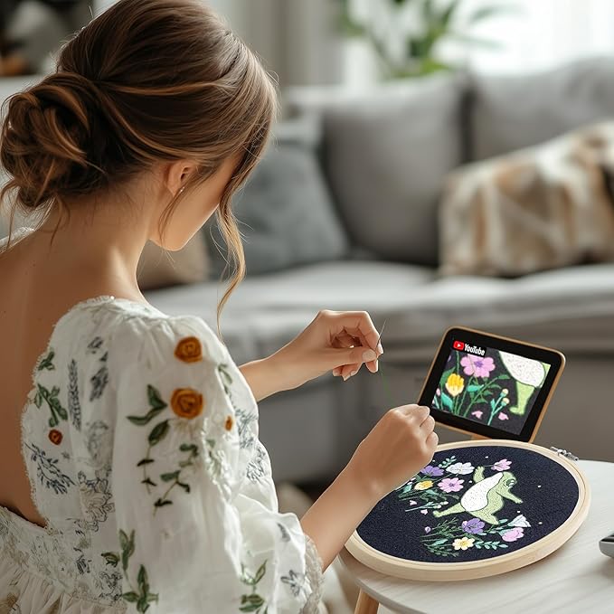 Phylisn 4 Sets Embroidery Kit for Beginners Adults,Embroidery Starter DIY Kits with Frog Patterns,2 Hoops,Color Threads, Tools,Easy Learn to Embroider with Instructions & Video Tutorials