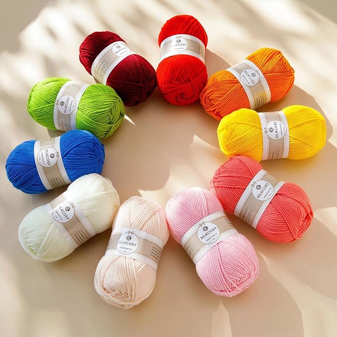 2 Pcs Crochet Yarn, Feels Soft 280 Yards Assorted Colors 4ply Acrylic Yarn for Crochet & Hand Knitting - Light Pink