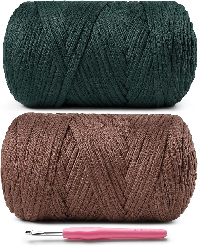 2 Pack Elastic Fabric T Shirt Yarn for Crocheting,Beginner Crochet Yarn with Polyester Spandex Blend,Total 800g/228yds Soft Tshirt Yarn for Crochet Crafts/Bags/Baskets(Brown+Dark Green)