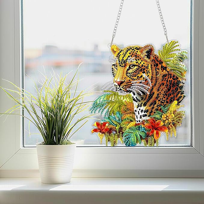 SENQAO Leopard Diamond Art Hanging Kit for Adult, Special Shaped Rhinestone, DIY Acrylic 5D Cheetah Diamond Art Painting Window Pendants Home Garden Wall Hanging Kits Hanging Ornament