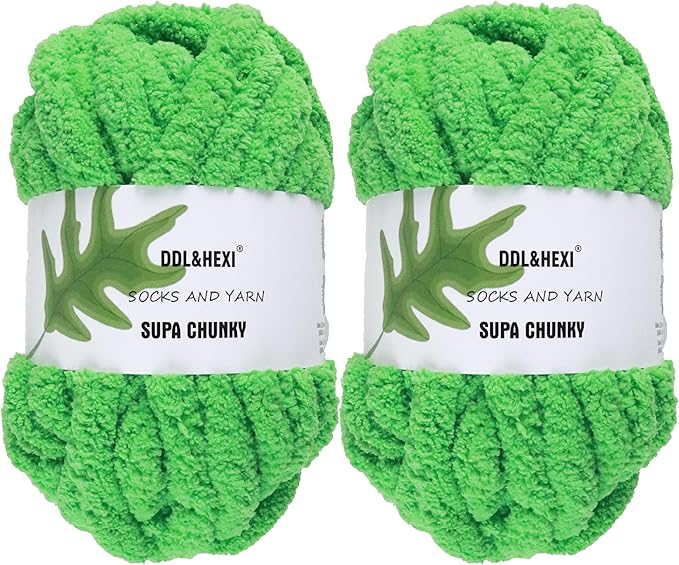 DDL&HEXI 2 Skeins Super Chenille Chunky Yarn,Blanket Making Kit,Jumbo Knitting Yarn 2x8oz 226g per Bag (Green)