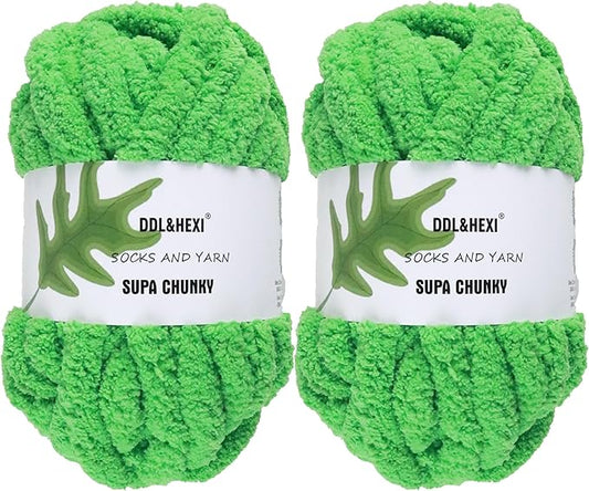 DDL&HEXI 2 Skeins Super Chenille Chunky Yarn,Blanket Making Kit,Jumbo Knitting Yarn 2x8oz 226g per Bag (Green)