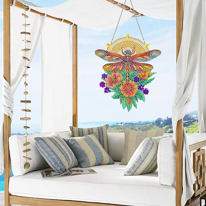 VAIIEYO Dragonfly Diamond Painting Hanging, Animal Diamond Painting Suncatchers Window Hanging Kit with Chain, 7.5x7.5 inch Crystal Pendant Art Craft for Gift Home Wall Front Door Decoration