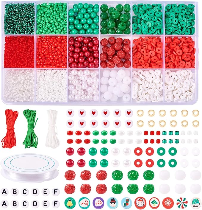 FASHEWELRY Christmas Beads Bracelet Making Kit, 18 Style Christmas Crystal Beads Red Green Clay Beads Acrylic Pony Beads Letter Beads with Elastic Cord for Xmas Jewelry Making Supplies