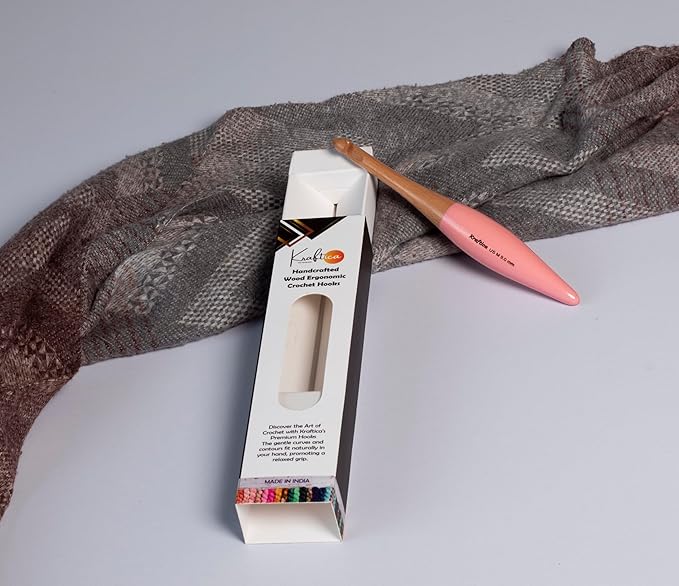 Kraftica Ergonomic Wooden Crochet Hooks Designed for Relaxation and Stress Relief Smooth Finish Accurate Sizing on Each Hook. 7 Inchies (Beech Wood Pink, US 7/4.50mm)