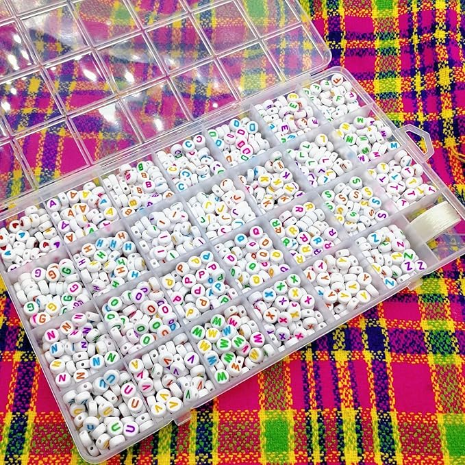 Amaney 1400pcs Colorful Letter Beads 4x7mm Alphabet A-Z Heart White Flat Round Acrylic Beads and Crystal Line for Jewelry Making Bracelets Necklaces Key Chains (Colorful Heart)