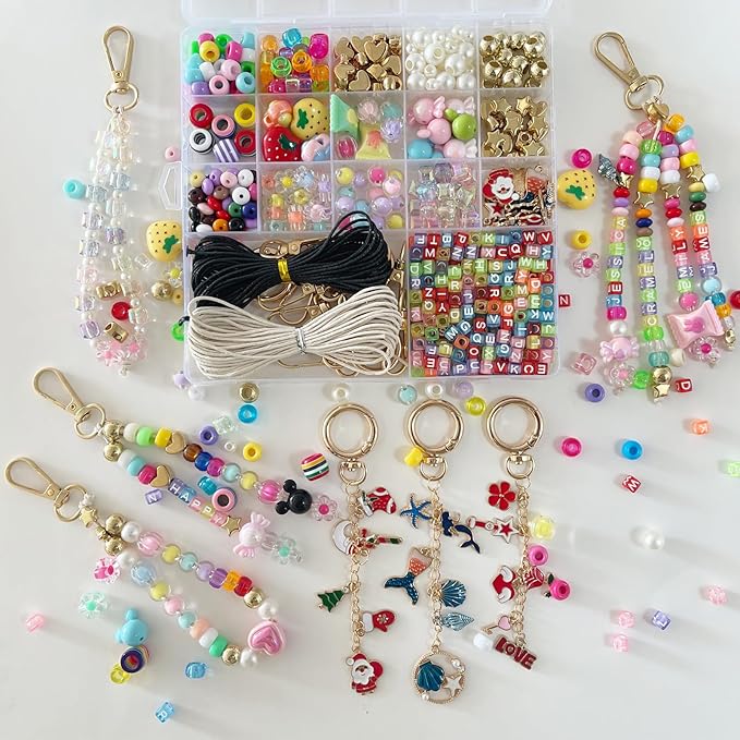 PHODDR 500+ Piece DIY Keychain Making Kit - Beaded Bag Decor Craft Set with Letter Beads and Pendants, Perfect for Girls and Teenagers - Birthday and Christmas Gift