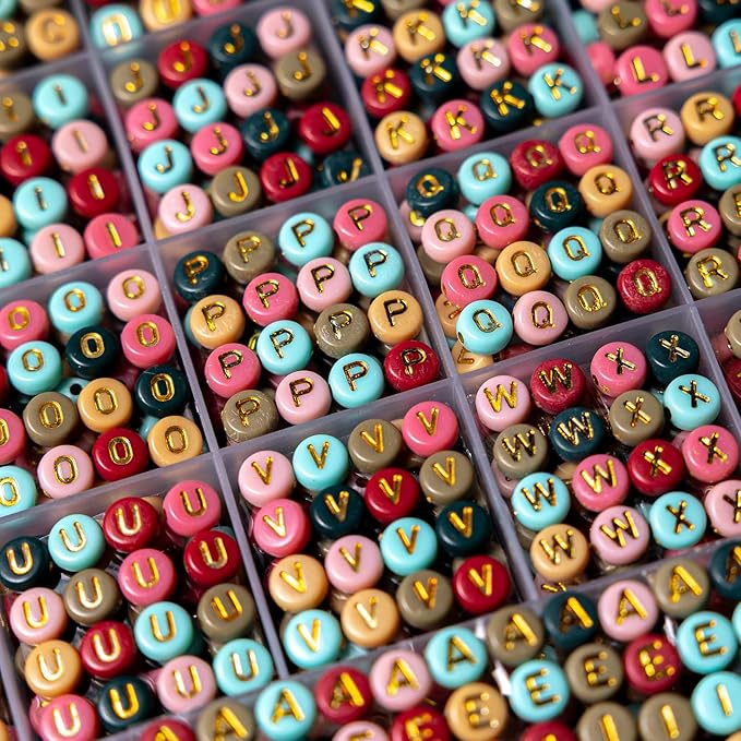 nikkiGuo 1250 PCS Letter Beads Kit with Elastic Cord – Alphabet A–Z, Numbers, Heart, Moon, Star, Smiley Beads for Friendship Bracelets & DIY Jewelry (Colorful Beats & Golden Letters)