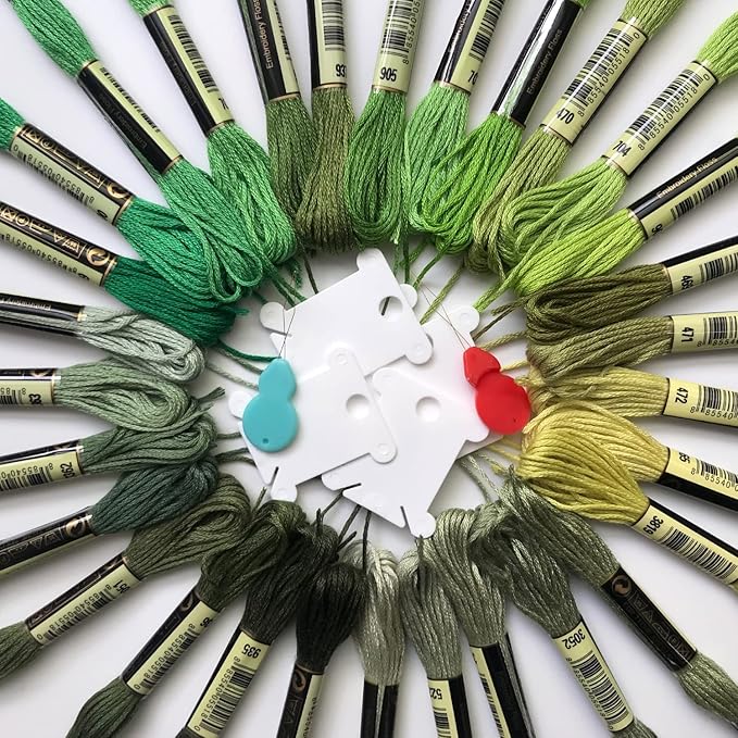 levylisa Embroidery Floss 30 Skeins Cross Stitch Threads Friendship Bracelets Floss with 10 Pcs Floss Bobbins and 2 Pcs Needle Threader (Green)