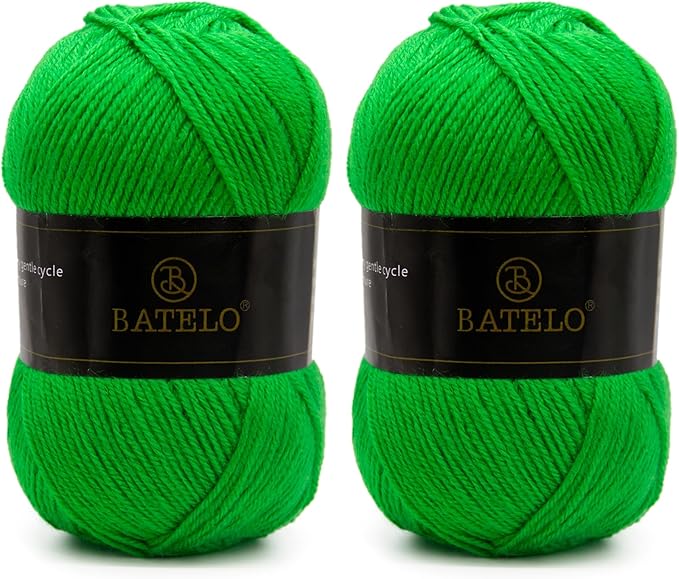 Crochet Yarn Green Amigurumi 560 Yards, 2 Pack Acrylic 150g/5.3oz, 3 Light Worsted for Crocheting & Knitting