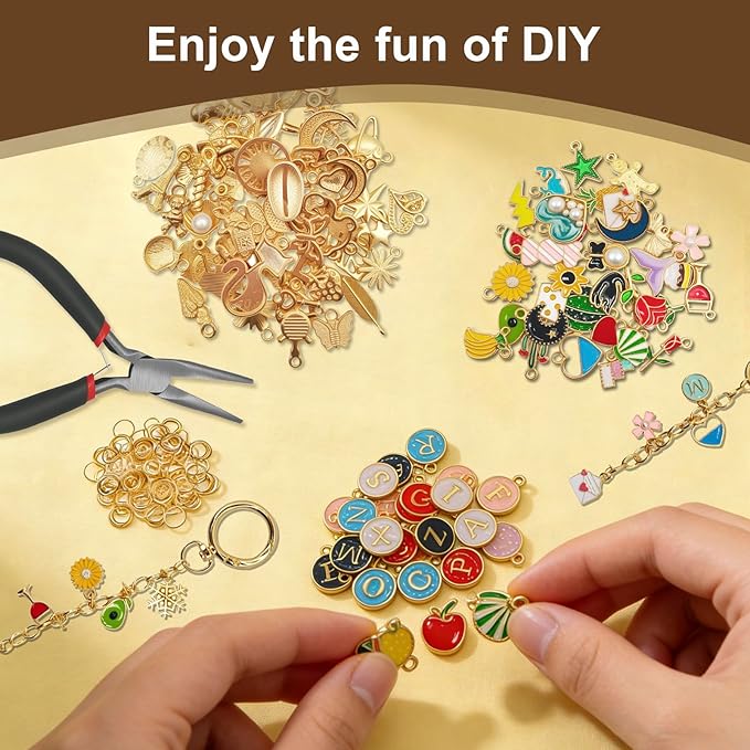 Aucscott 404Pcs Lipgloss Lip Gloss Charms Keychain Making Kit, DIY Craft Supplies - Clip Hooks, Jump Rings, Lobster Clasps, Letter Charms & Tools for Custom Keychains Earrings Bags