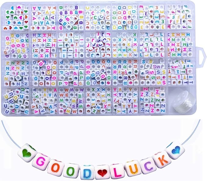 Amaney 810pcs Colorful Letter Beads 6x6mm Cube Acrylic Alphabet Beads and Cristal Line for Jewelry Making Bracelets Necklaces Key Chains