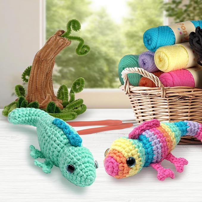 MOREJMTT Crochet Kit for Beginners, Crochet Animal Kits, Crocheting Kit for Starters, Learn to Crochet with Step-by-Step Video Tutorials, Beginner Crochet Kit for Adults(Chameleons)