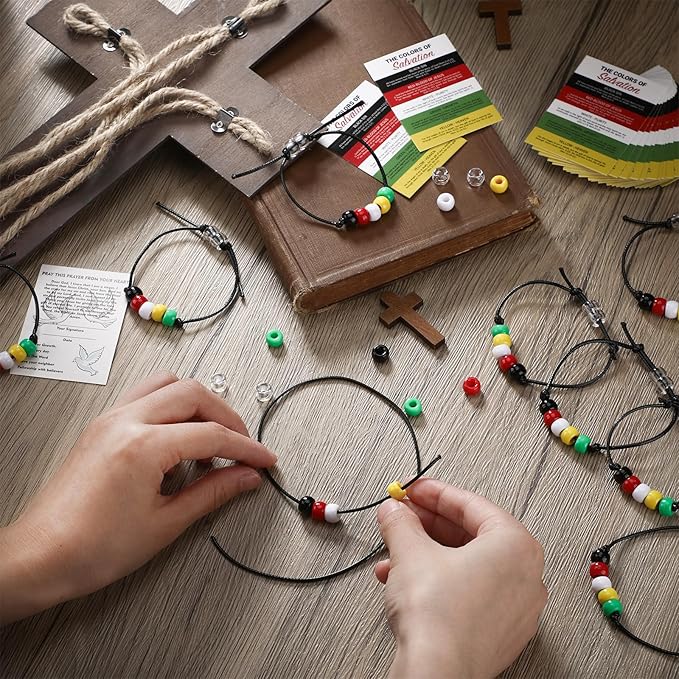 Misdary 300 Pcs Plan of Salvation Wristband Bracelets Gift with Tracts Prayer Christian Pocket Cards DIY White Red Green Yellow Blue Beads Holy Teaching Wristband Kit for Evangelism