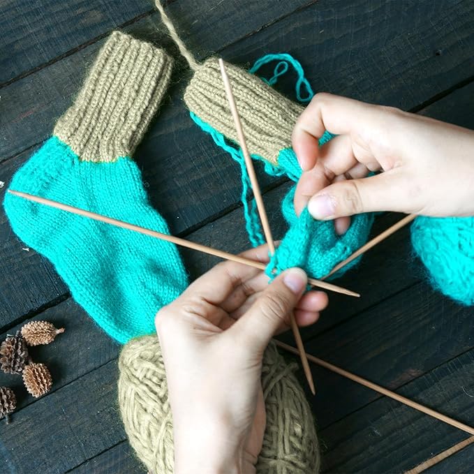 35pcs Bamboo Wooden Double Pointed Knitting Needles Set, 7 Sizes 2.0mm to 5.0mm Straight Knitting Needles Kit for Beginners Making Sweater Scarf Sock Weave