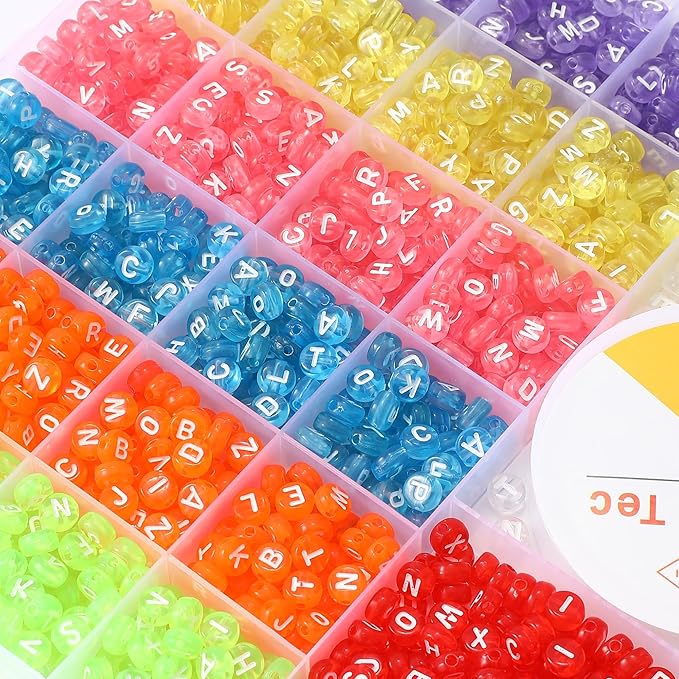 nikkiGuo 1250pcs 4x7mm White Round Acrylic Alphabet Beads A-Z Heart Beads with Numbers Crystal Line for Jewelry Bracelet, Necklace and Key Chains (Transparent Color)