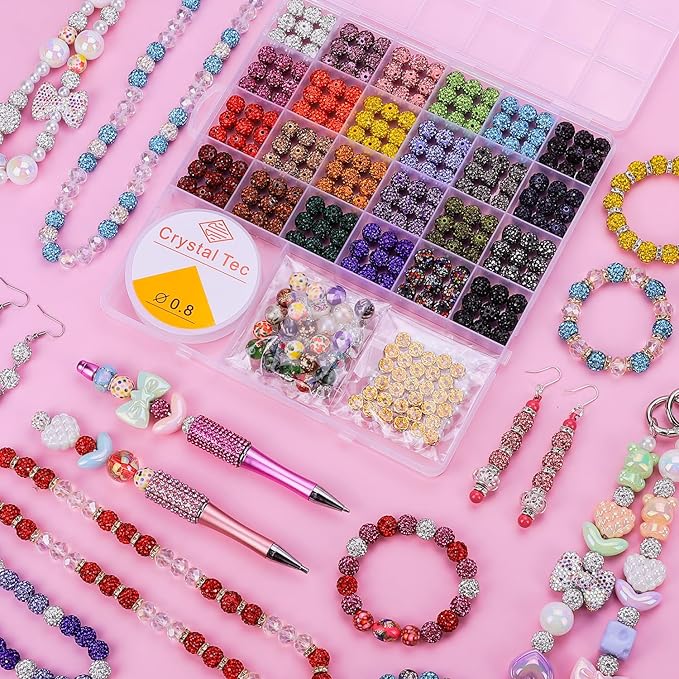 AIPRIDY Jewelry Making Beads Set, 590 PCS 10mm Round Mixed Color Rhinestone Clay Beads with Pearl and Floral Beads for DIY Bracelets, Necklaces(Fixed Mixed)