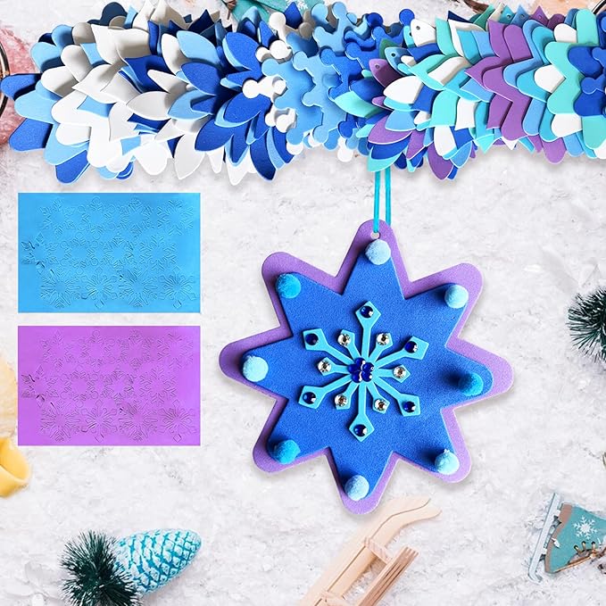 MLOLM 24 Sets Winter Snowflake Crafts Kit DIY 3D Christmas Snowflake Ornament Craft Kits Make Your Own Snowflake Sticker Pompoms for Winter Christmas Holiday Home Activities Party Favors