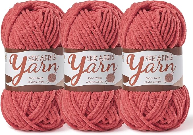 3 Pack Fluffy Velvet Yarn for Crocheting，Baby Blanket Yarn for Crocheting Soft，150g(196.8yds) Amigurumi Yarns，Plush Chenille Crochet Yarns，Puzzle Yarn for Crochet Weaving Craft(3 Watermelon Red)